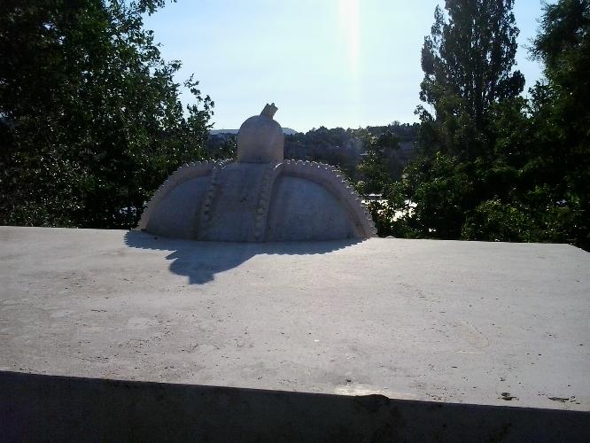 Nemzeti kincset gyaláztak a Margit hídon