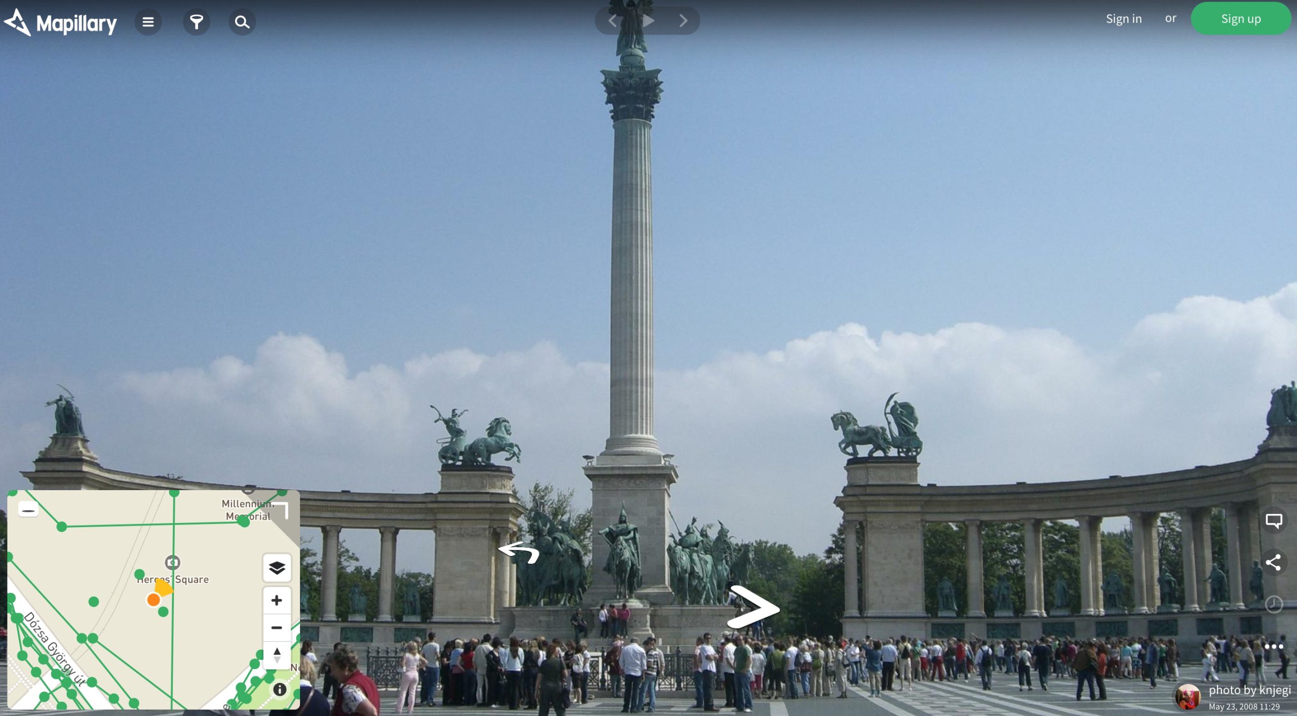 Összefog a kátyúk ellen a Járókelő és a Mapillary