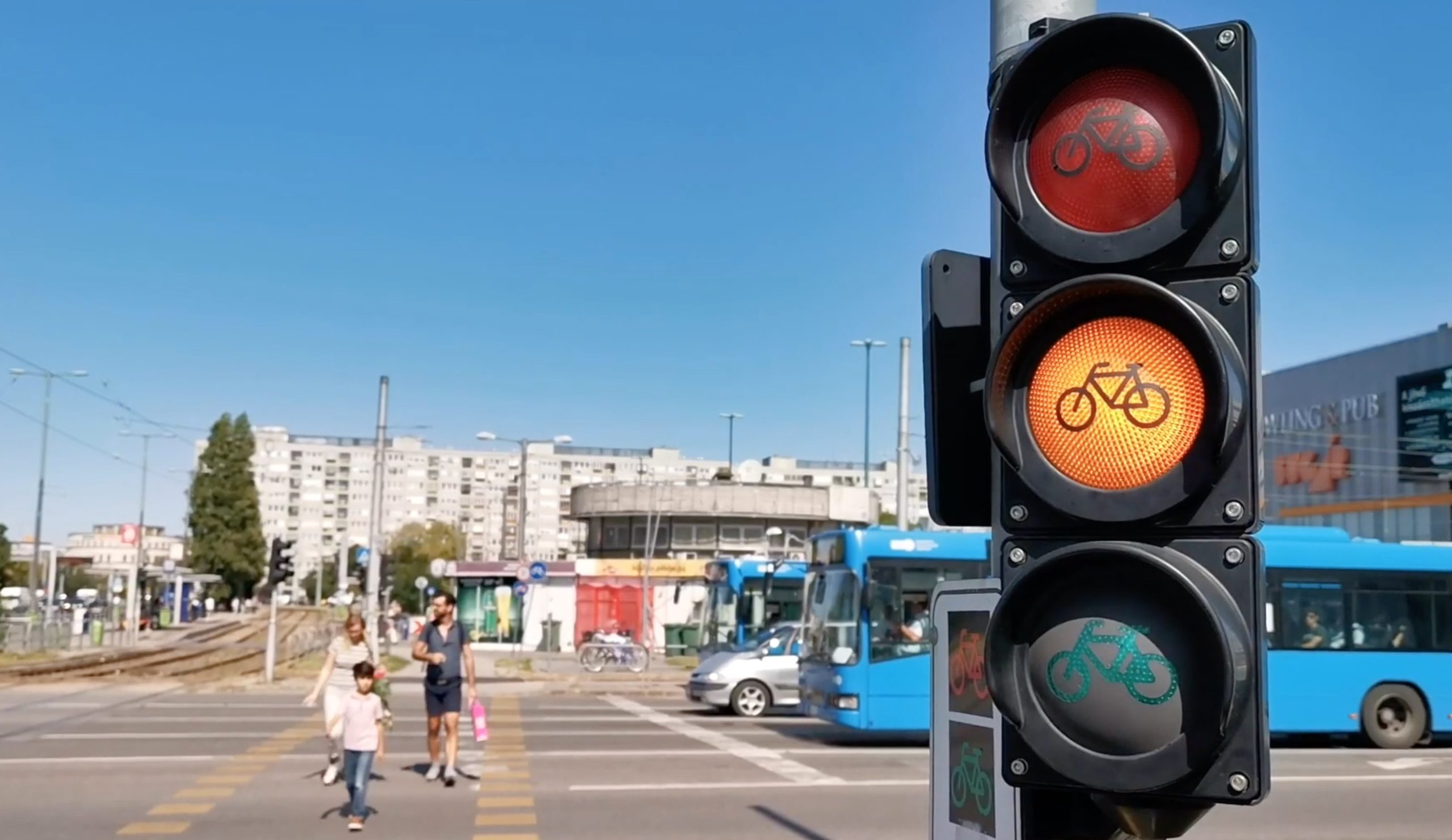 Mindenki gyalogosnak születik, vagy mégsem? (VIDEÓ)