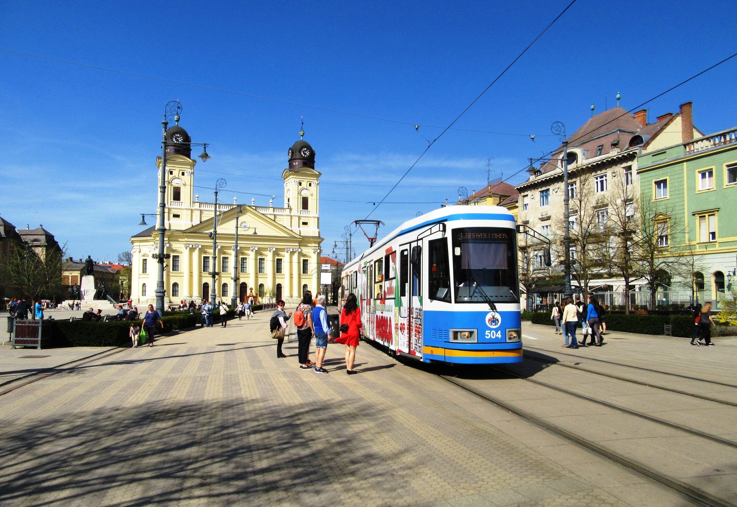 Debreceni önkénteseket keres a Járókelő!