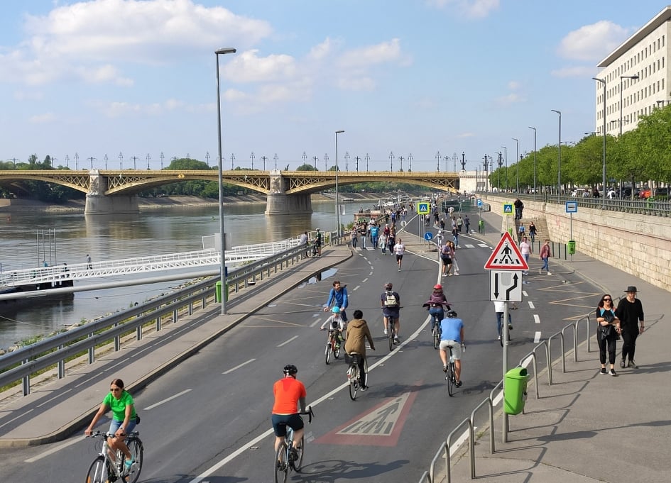 Ősszel és télen is legyen a gyalogosoké a rakpart, kérik a civilek