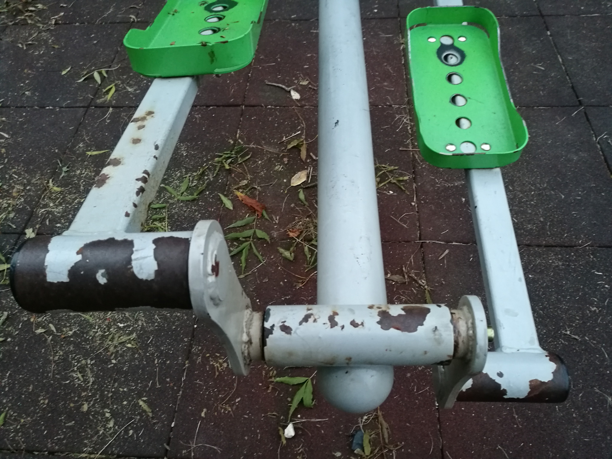 Rozsdás eszközök.